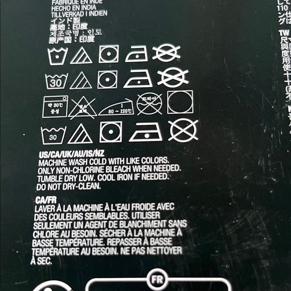 Kirkland Signature Men's White Crew Neck T-Shirts - 6 Pack - Picture 5 of 7